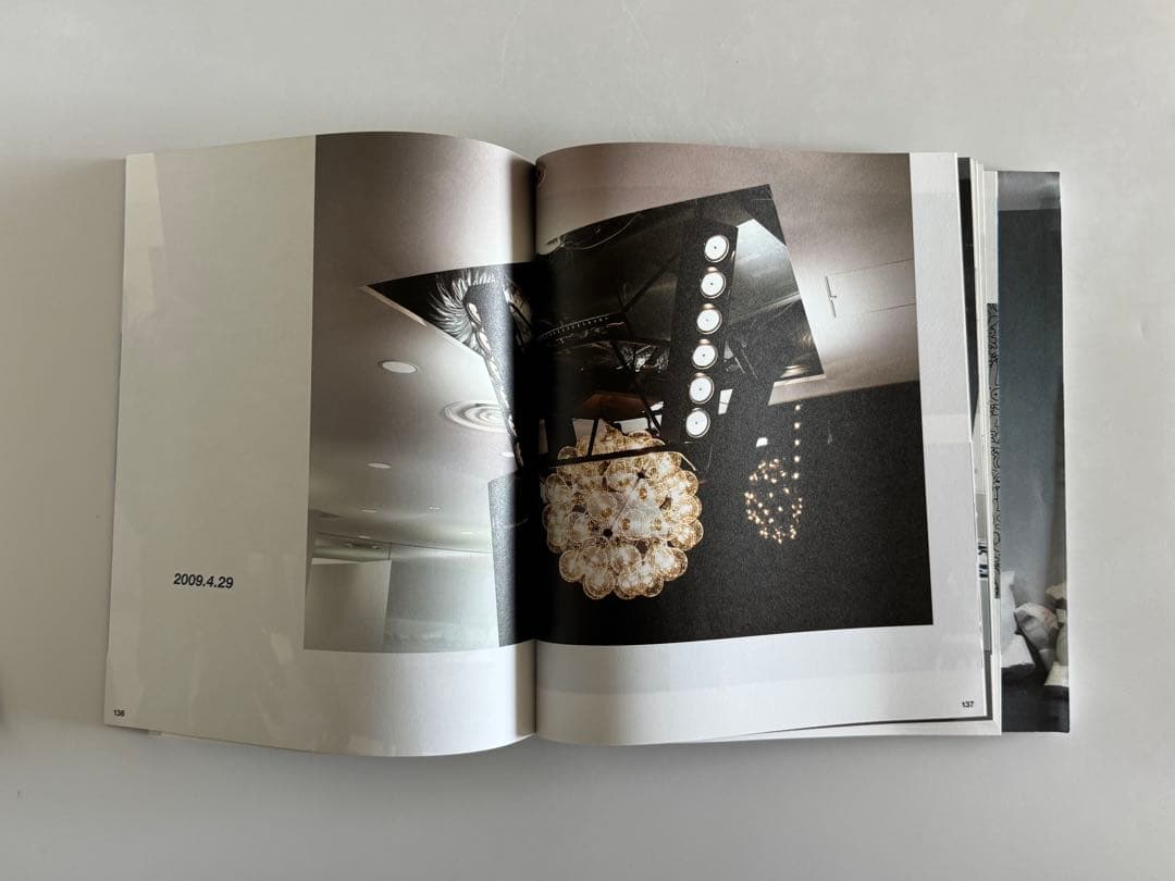 COMME des GARÇONS コムデギャルソン 青山店 限定品　記念写真集