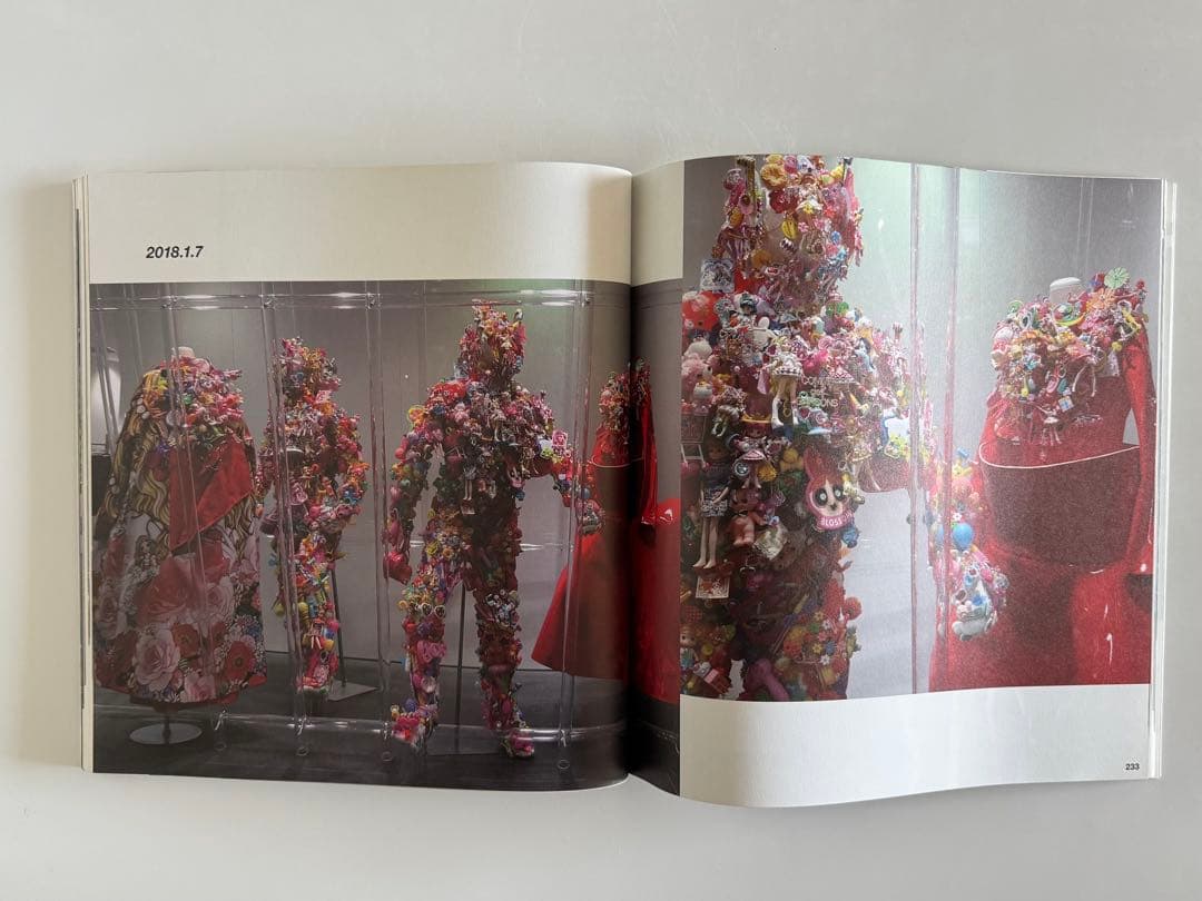 COMME des GARÇONS コムデギャルソン 青山店 限定品　記念写真集