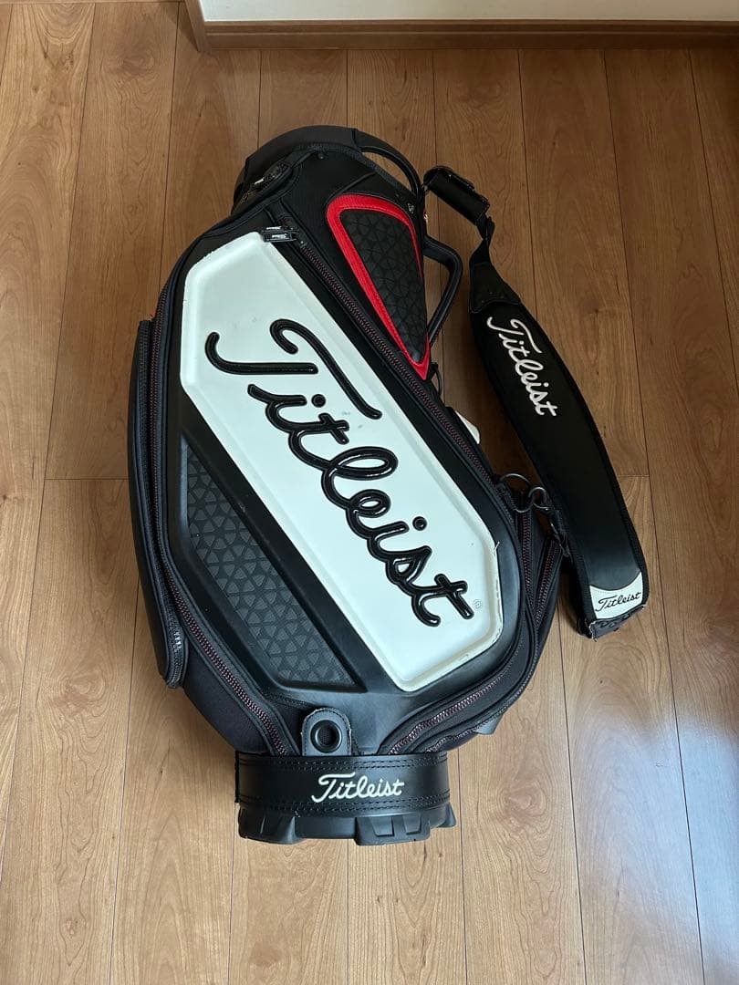 タイトリスト キャディバッグ ツアーモデル TB7SF9 黒赤