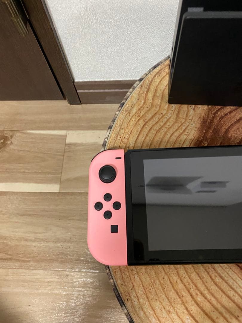 Nintendo Switch ニンテンドースイッチ本体　PNK 箱無し