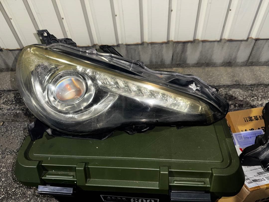 ZN6 ヘッドライト　左右