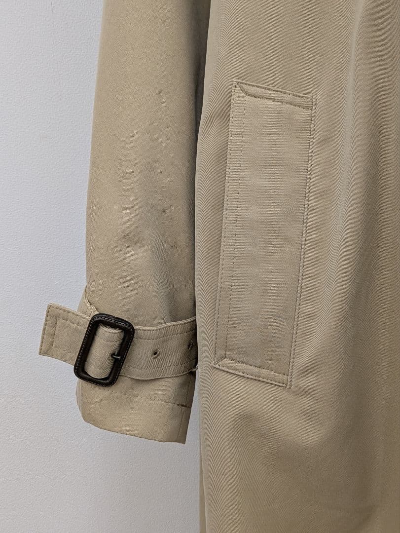 トゥモローランド・MACPHEE（マカフィー）のベージュコート ゆったりデザイン