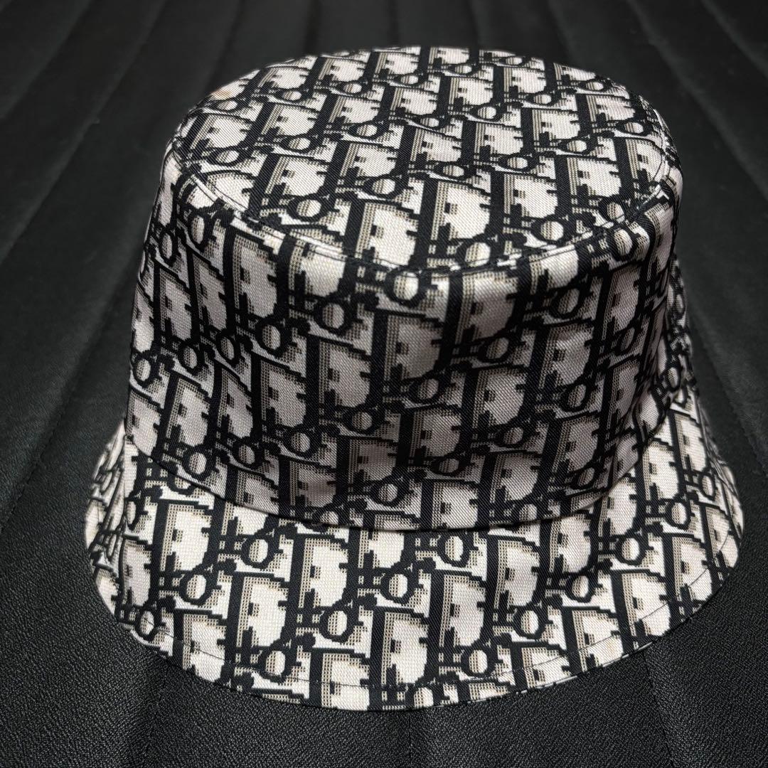 クリスチャンディオール　リバーシブルバケットハット