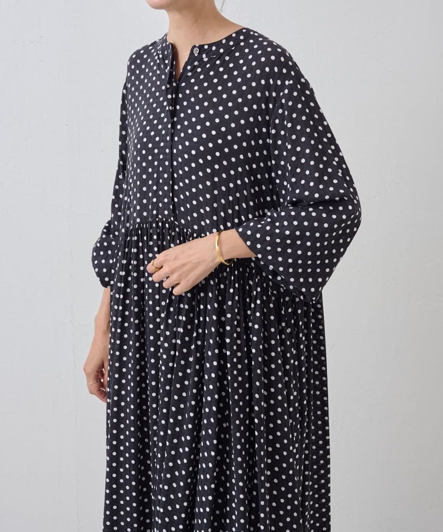 BEARDSLEY ドットギャザーボリューム袖ワンピース 2サイズ 2025新品