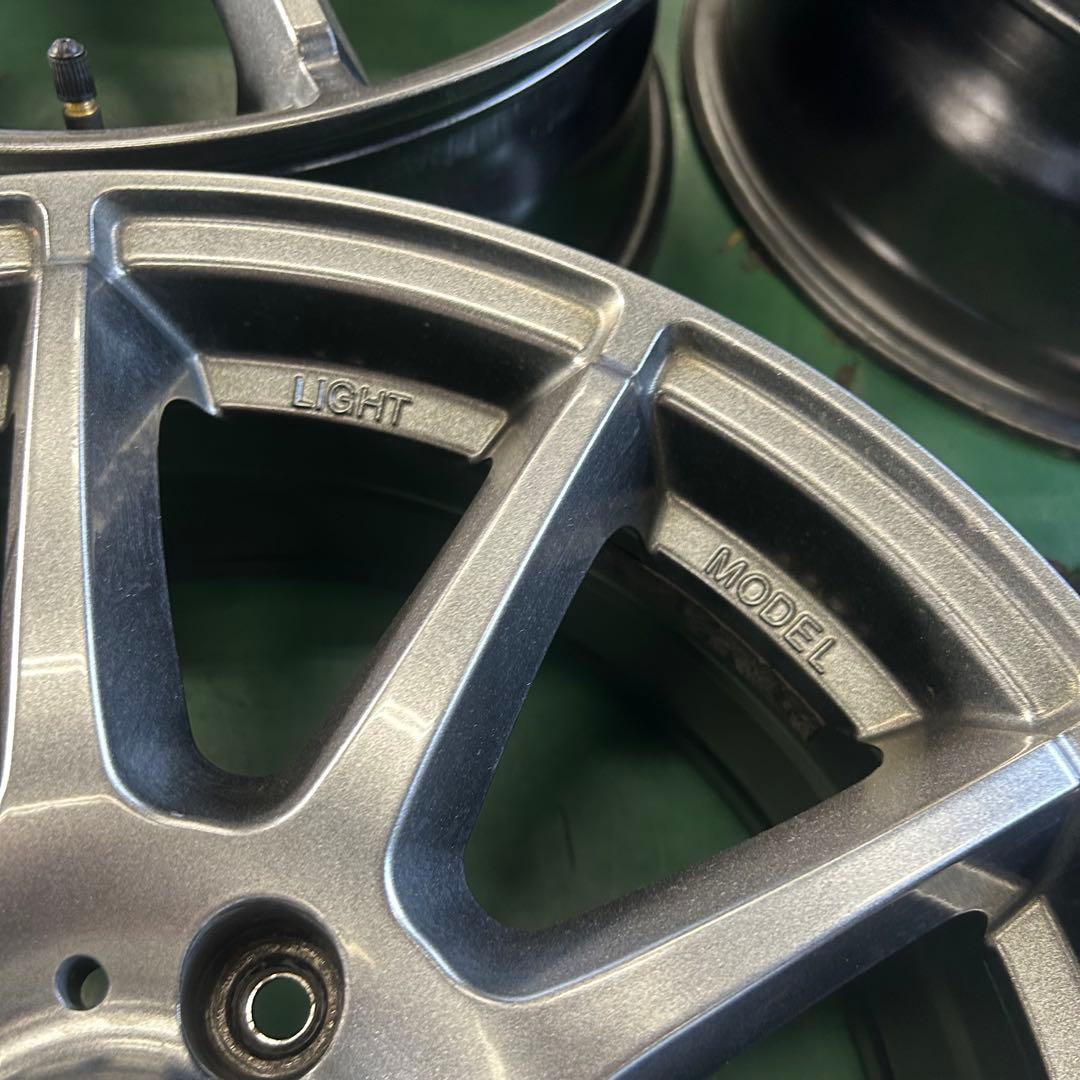 中古アルミ17X7.0　シュナイダー　カローラクロス、アルファード等5穴車用