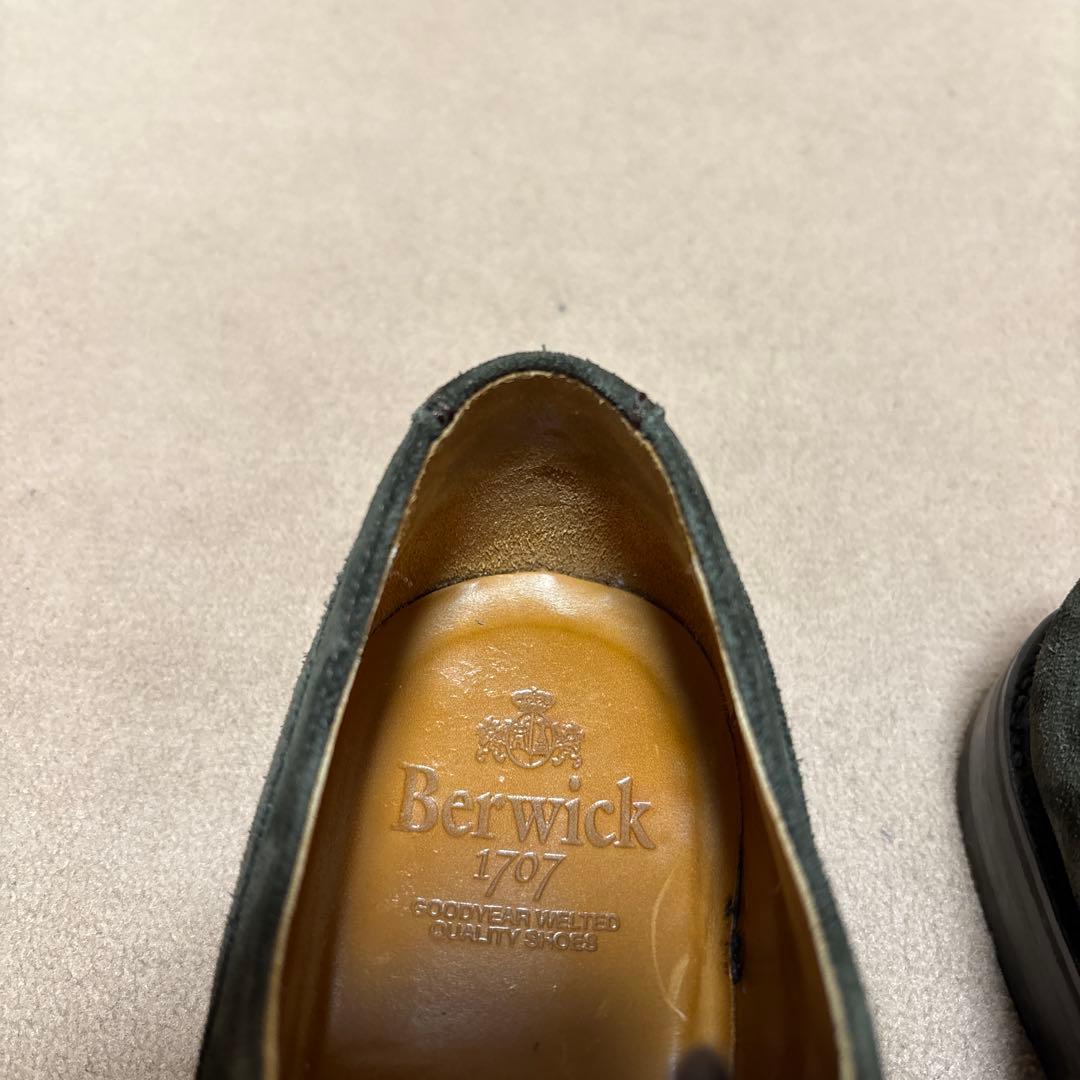 マ*イ様 Berwick 1707 グリーン スエード レースアップシューズ