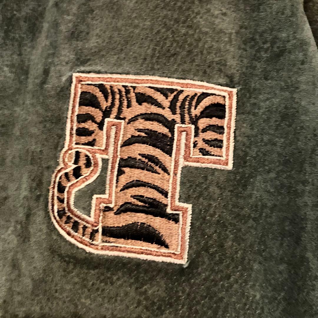 【90’s】Desney Store Tigger Varsity Jacket