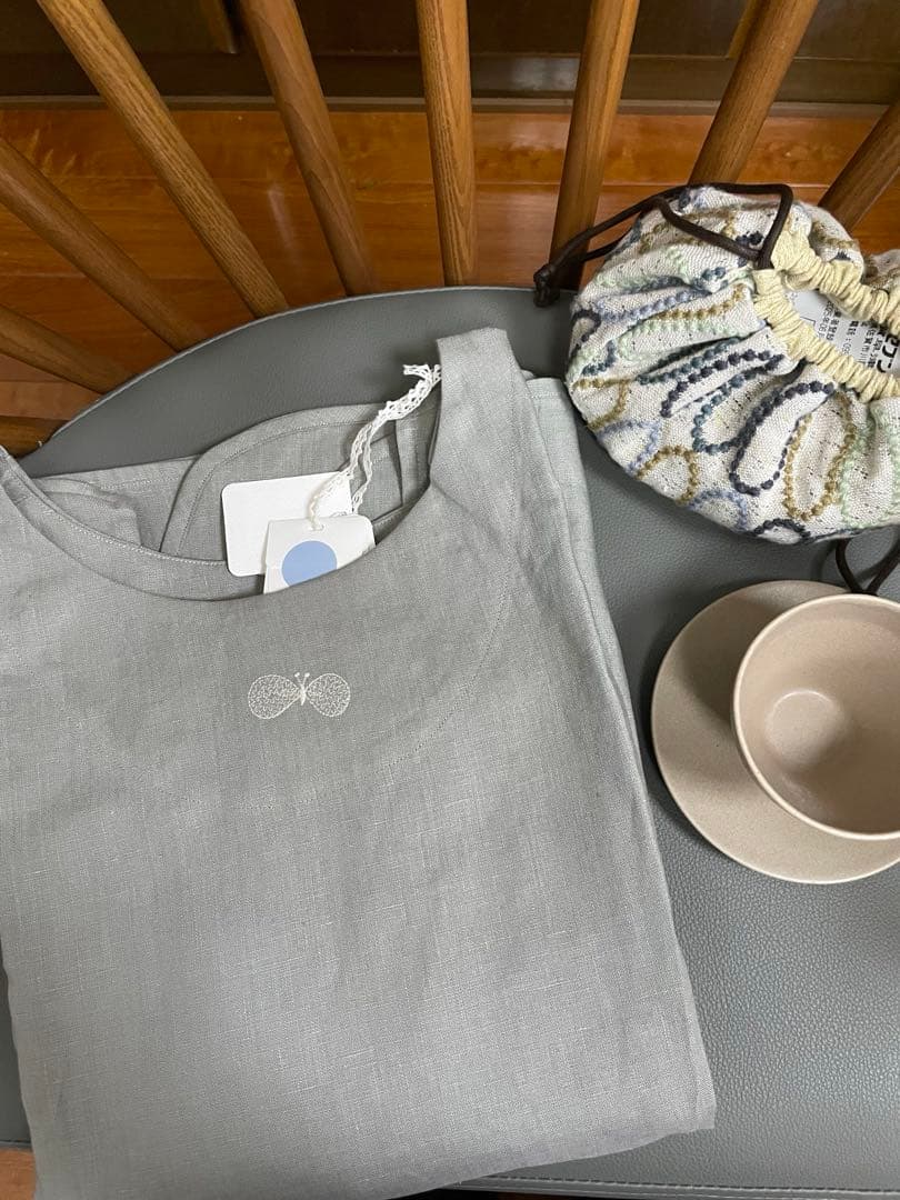 新品未使用　ミナペルホネン　エプロン ジャンパースカート　ベスト　リネン