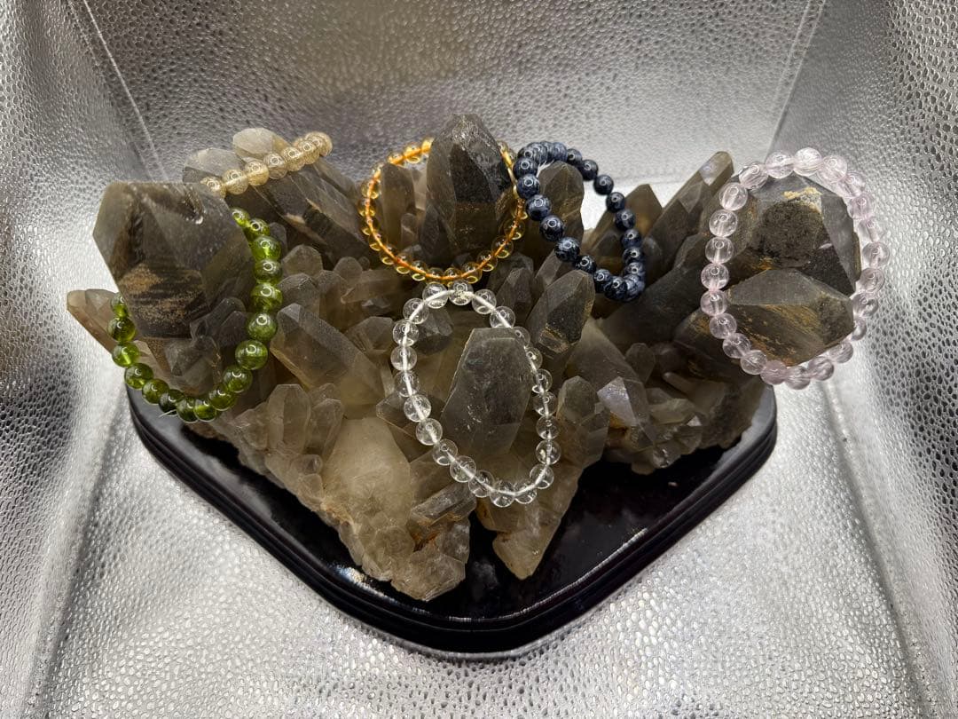 モリオンクラスター超巨大！（天然石）6キロ!!