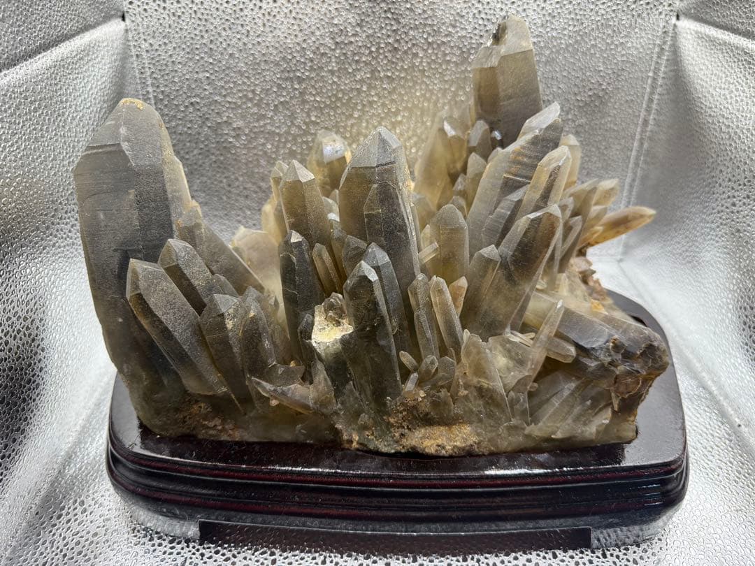 モリオンクラスター超巨大！（天然石）6キロ!!