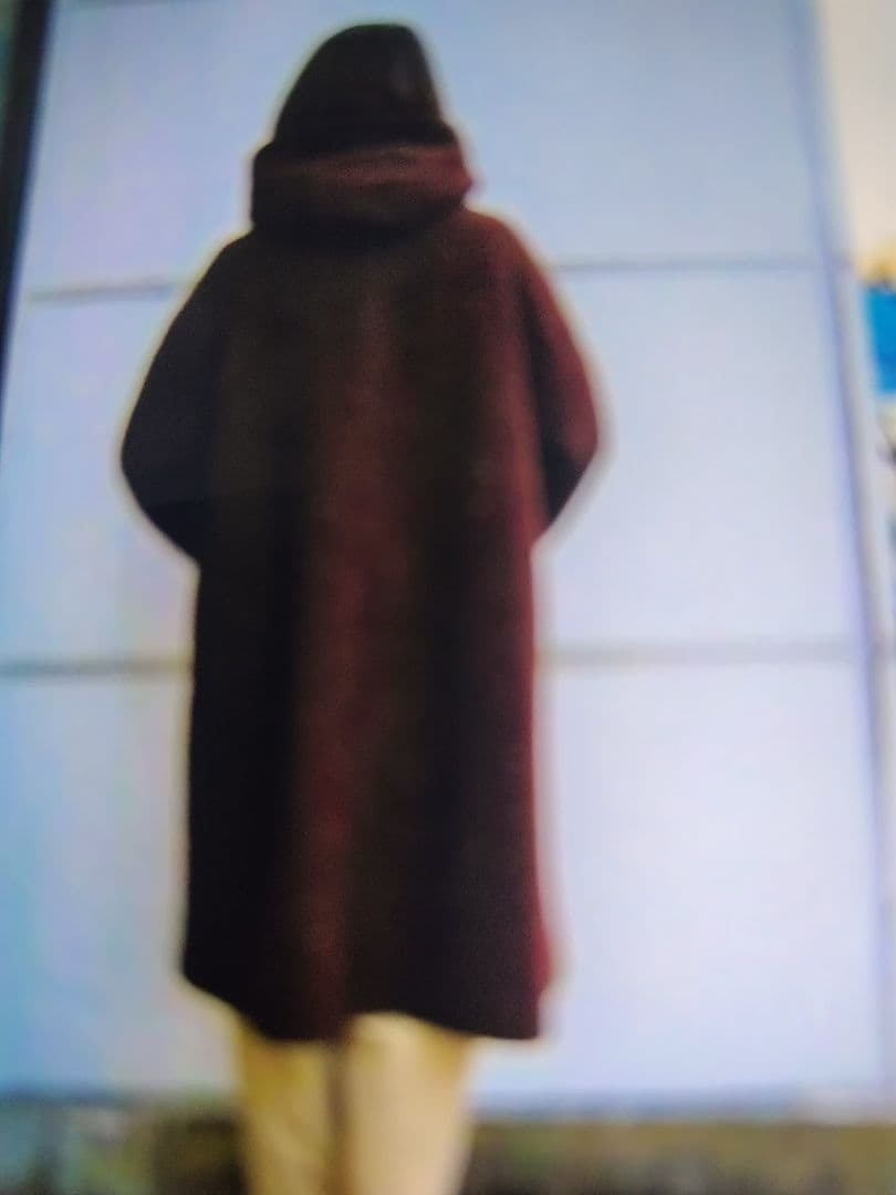 美品、ヨーガンレール　ネップツイードの軽くて暖かいコート2022 ブラウン