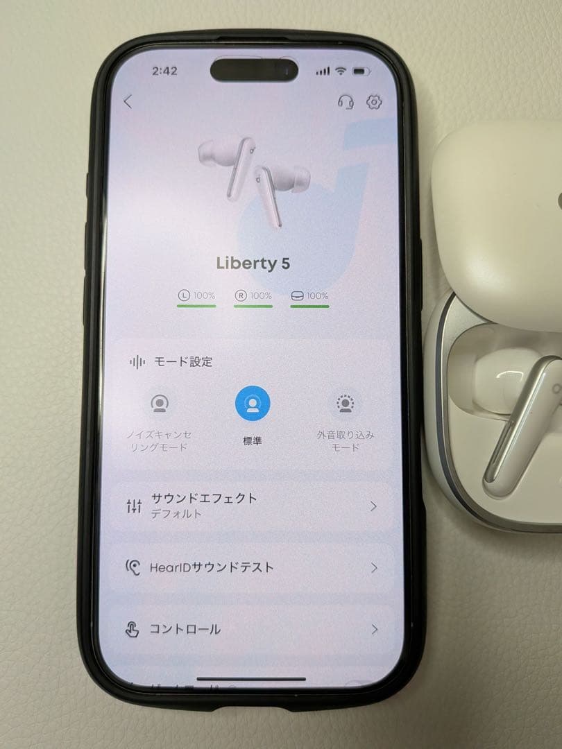 【中古品】Soundcore Liberty5　外箱なし　ケースに若干使用感有り