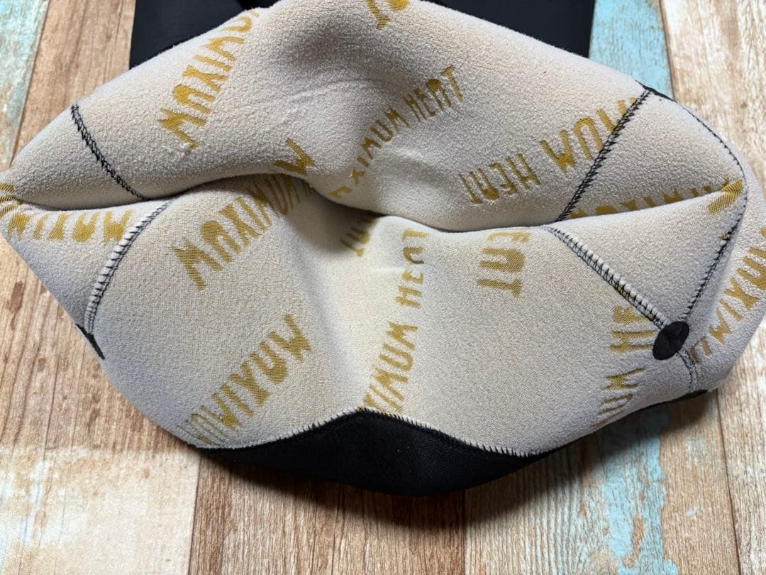 FELLON SURF☆ウエットスーツ（140㎝）