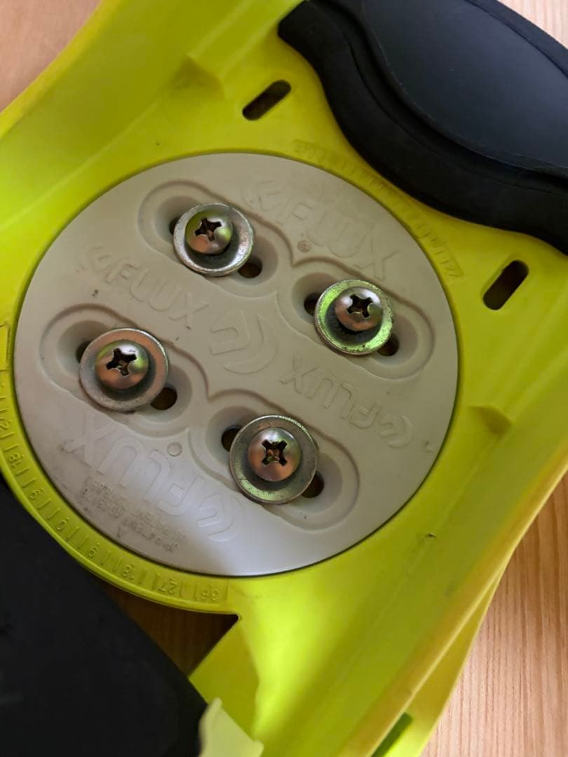 FLUX XF Lサイズ　ネオンイエロー