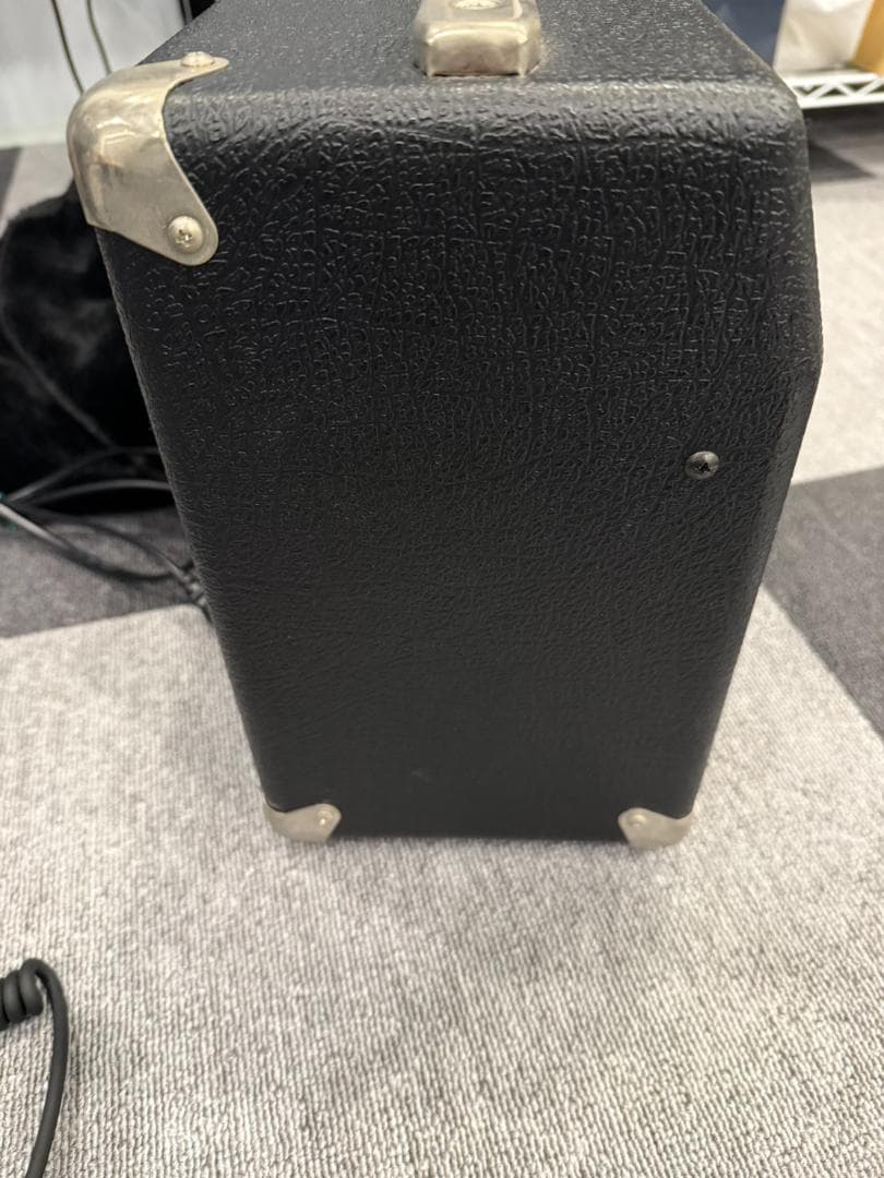 Fender Bassboy ベース用アンプ 小型 ケーブル付き