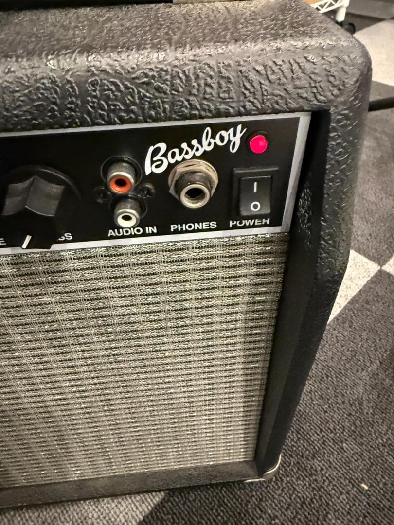 Fender Bassboy ベース用アンプ 小型 ケーブル付き