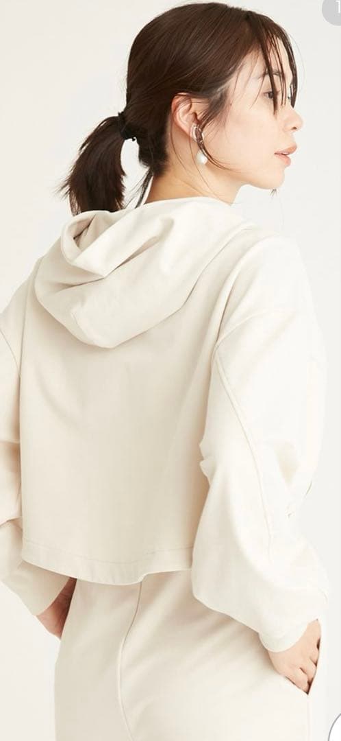 emmi パーカー×ベアオールインワンセット