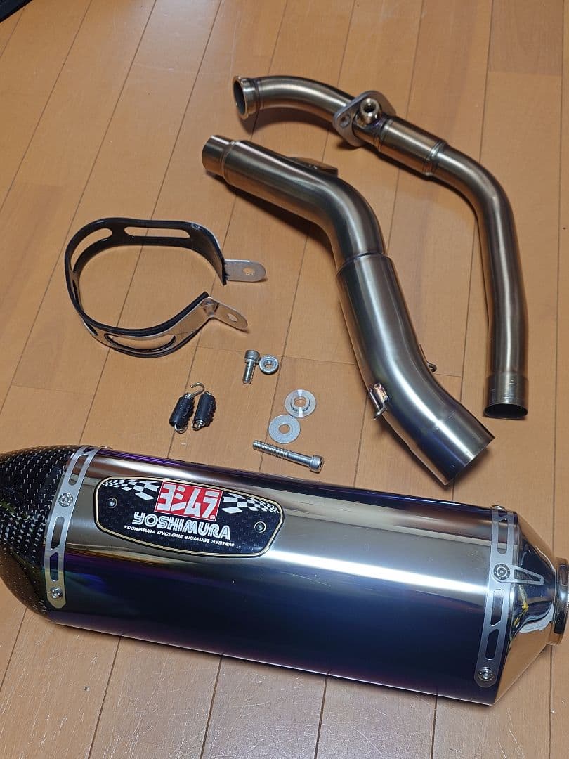 ヤマハ　XSR125 YOSHIMURA R-77(STBC)