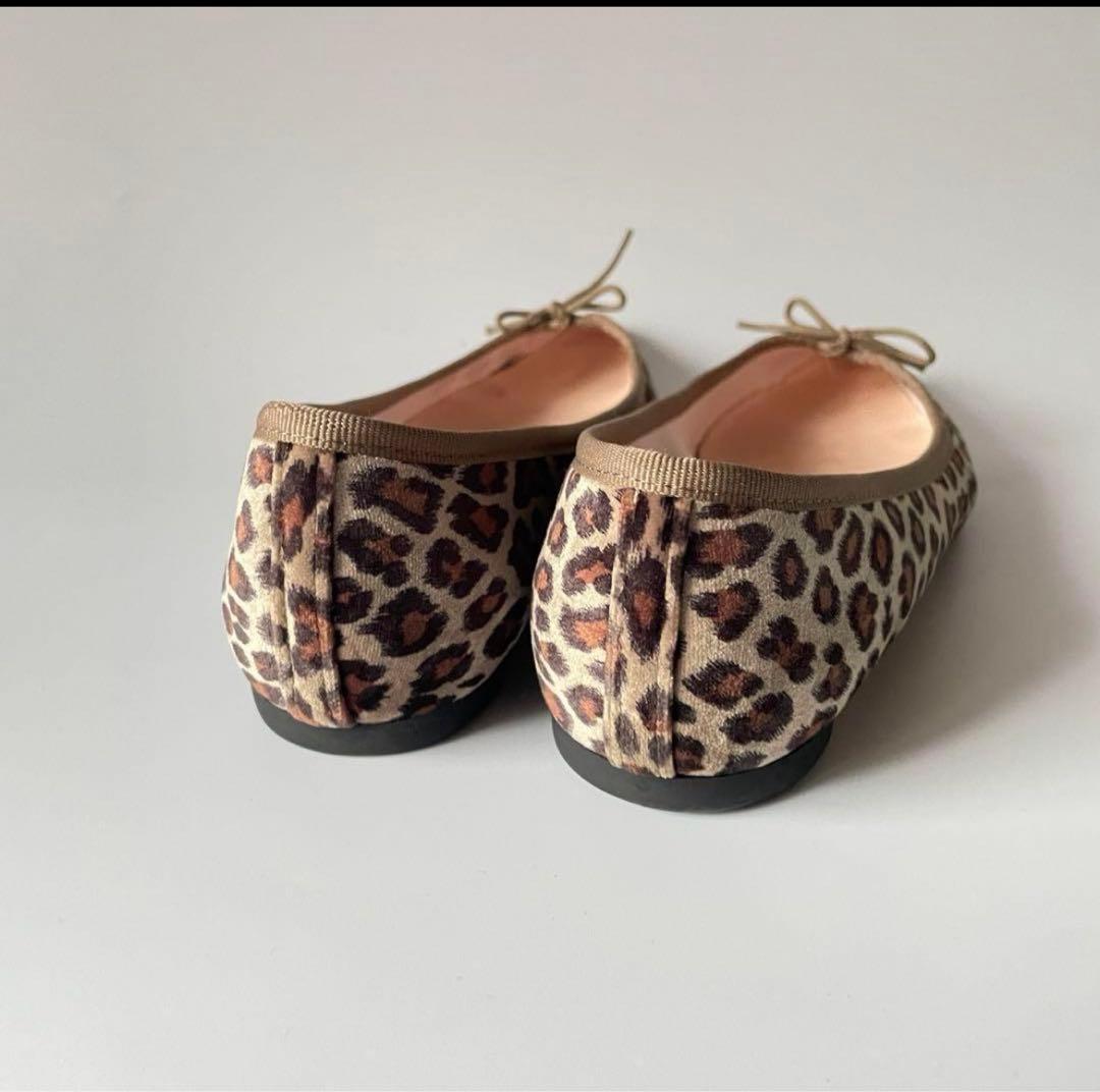 reppetto レオパードバレエシューズ、フラットシューズ