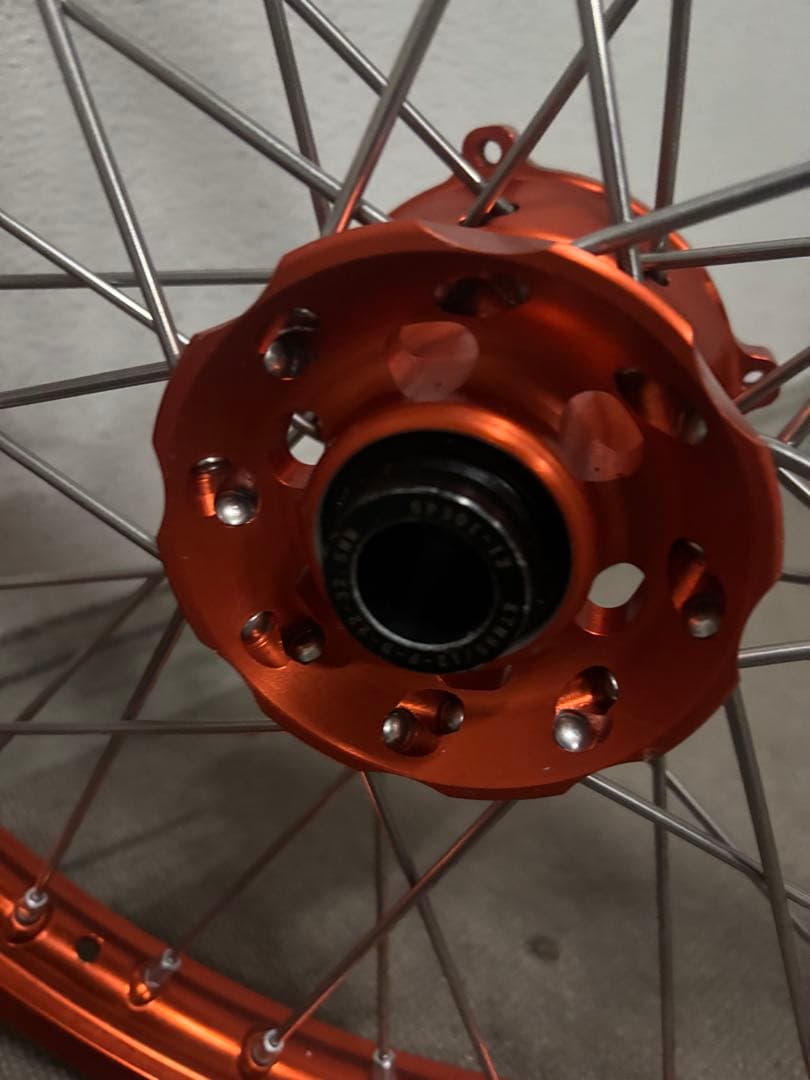 D.I.D KTM85ホイール