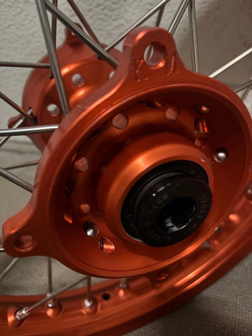 D.I.D KTM85ホイール