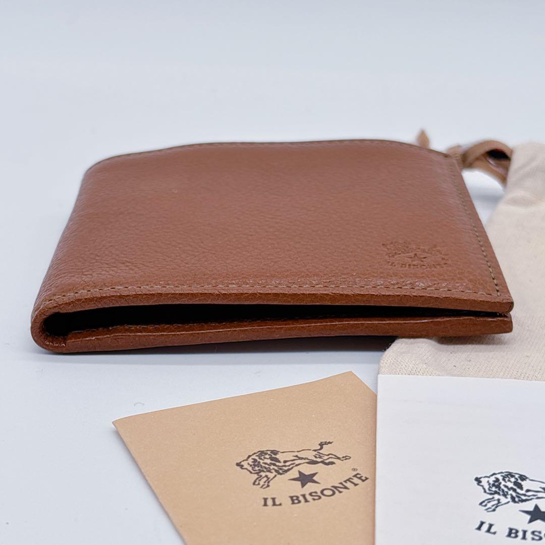 未使用級♡イルビゾンテ 二つ折り財布 型押し レザー ブラウン コンパクト