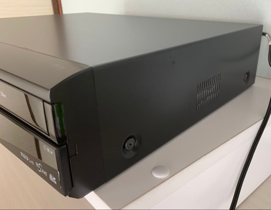 Panasonic Blu-ray HDD VHS 一体型 DMR-BR670V