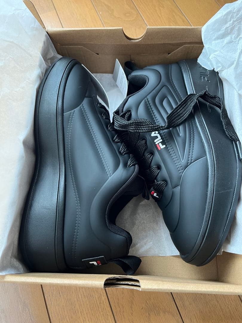 FILA ブラック スニーカー SUPERBUBBLE