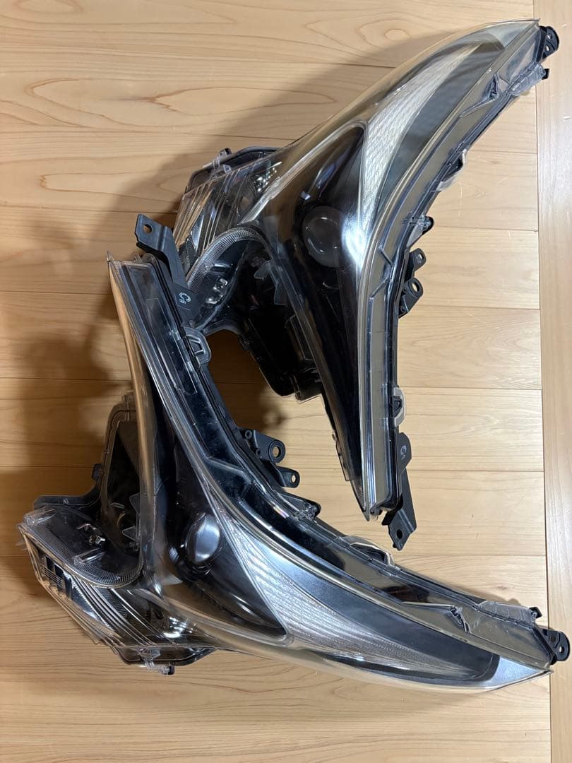 50プリウス インナーブラック　ヘッドライト