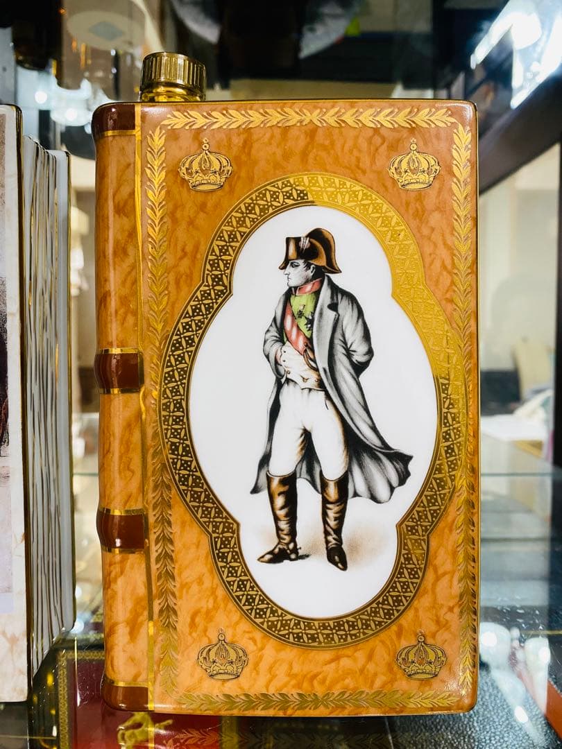 ボブデルフォイの巫女のとナポレオンのフラスコ ブック 2本.