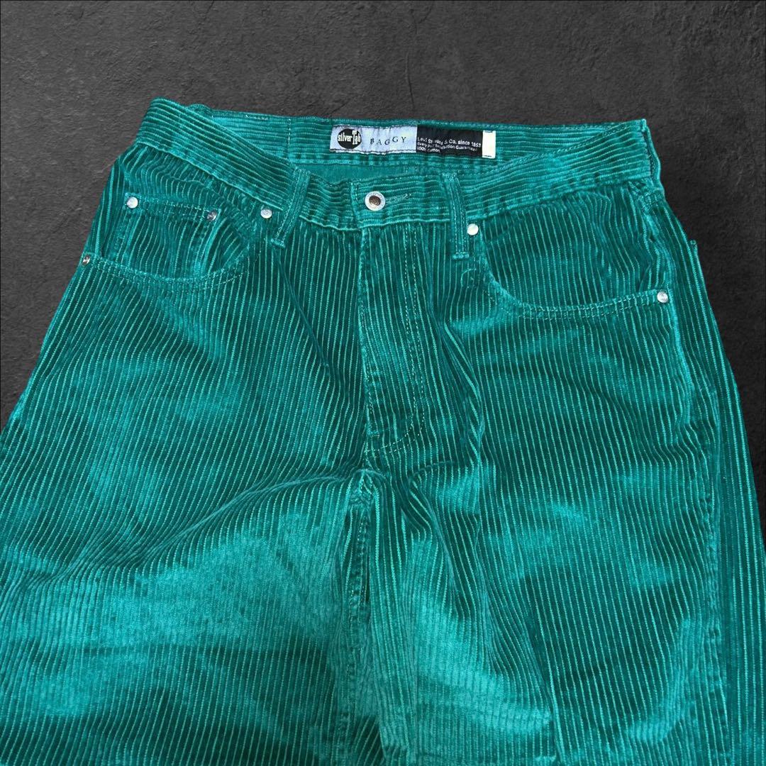 Levi’s SilverTab バギー極太コーデュロイパンツ グリーン