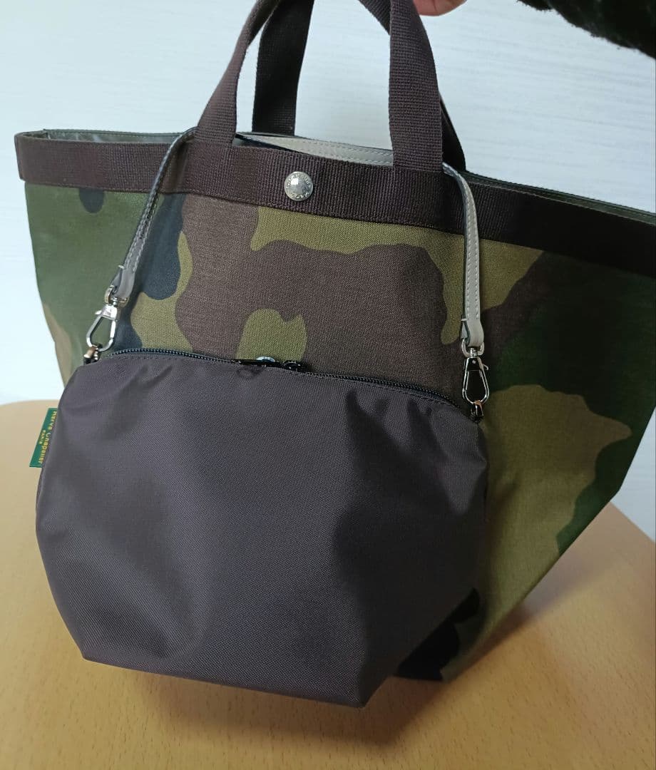 エルベシャプリエ 8786N 舟形ポーチ×1661Lストラップ