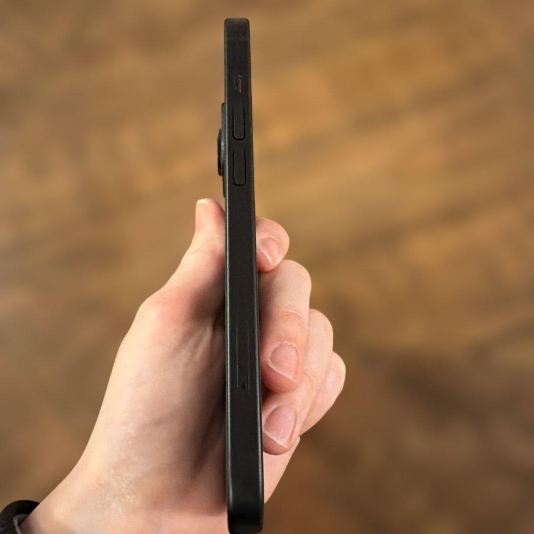 【美品】Apple iPhone 15 ブラック 本体※値下げ不可