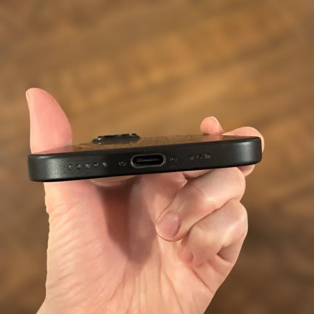 【美品】Apple iPhone 15 ブラック 本体※値下げ不可