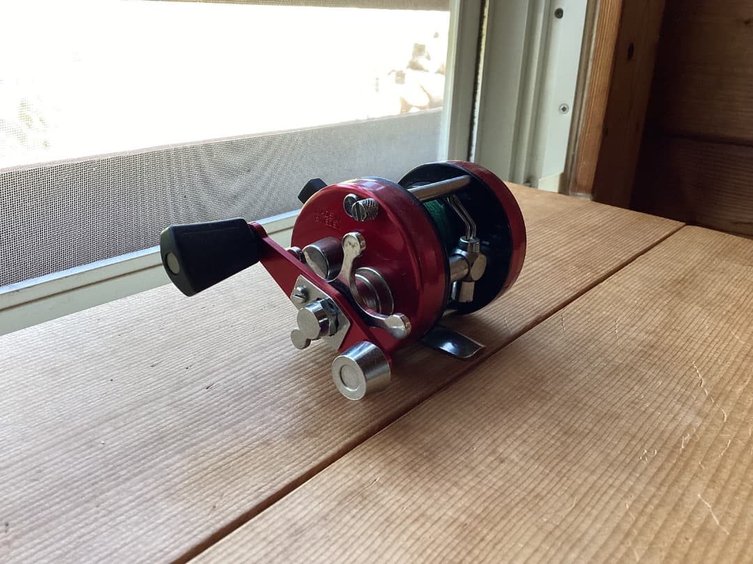 Ambassadeur Abu 2500C IAR 赤 箱付属品付き　レトロ