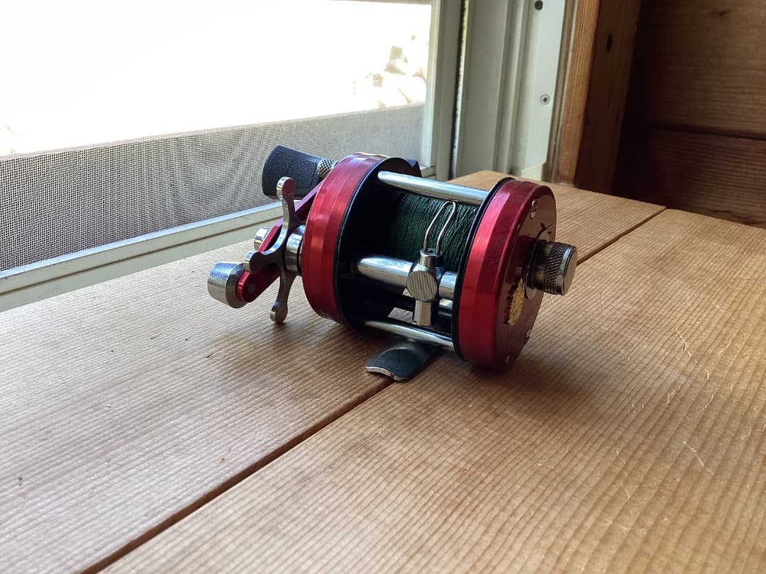 Ambassadeur Abu 2500C IAR 赤 箱付属品付き　レトロ