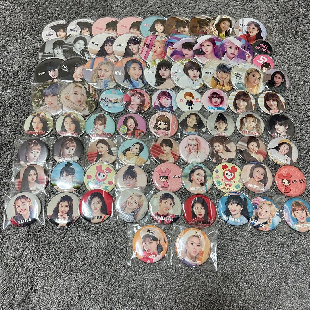 twice 缶バッジ ピンバッジ キーホルダー