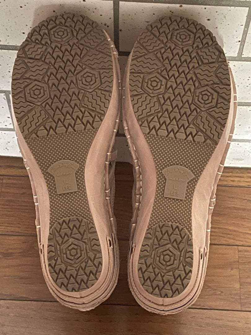 新品★ヒナデイグリーン 厚底 グラディエーター レザーサンダル （ベージュ）