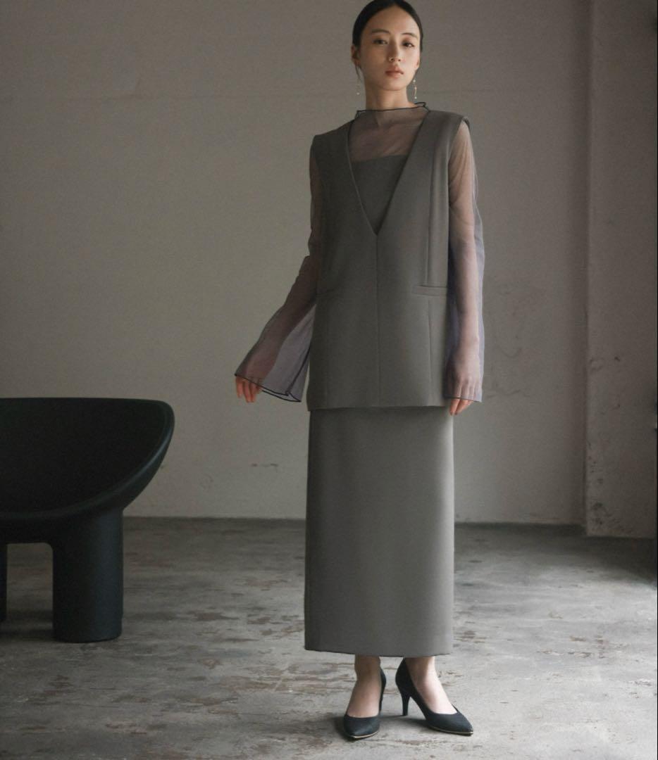 【みく】チュールレイヤードトップス&タイトスカート セットアップ