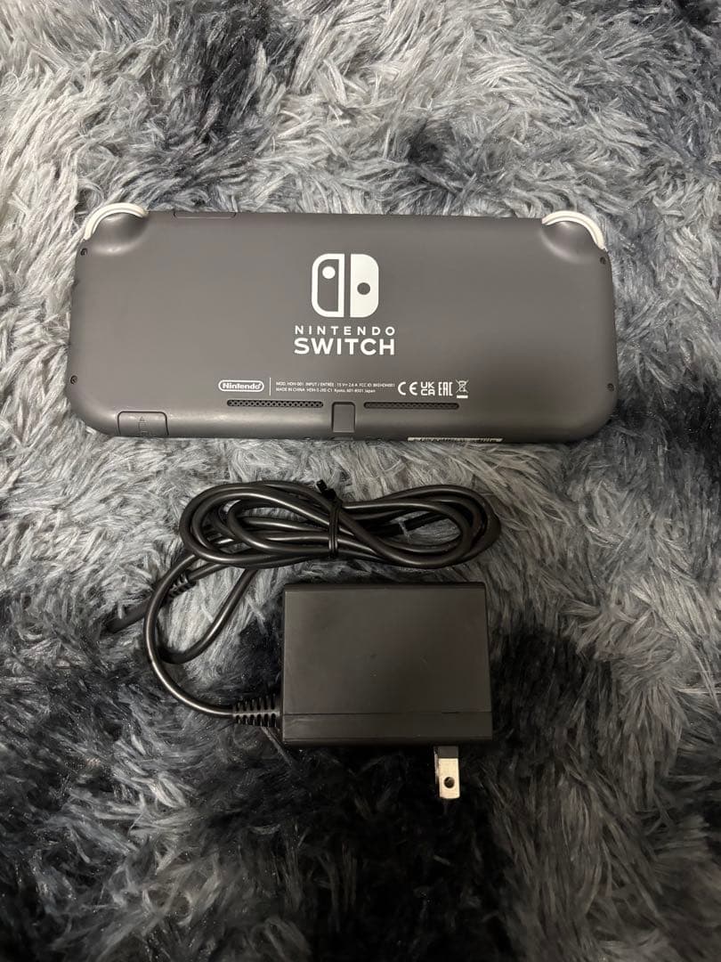 美品　任天堂スイッチライト グレー箱　充電器64GBメモリーカード　Switch