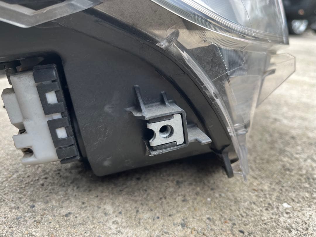 21系　前期　クラウンアスリート　ハイブリッド　ヘッドライト左右