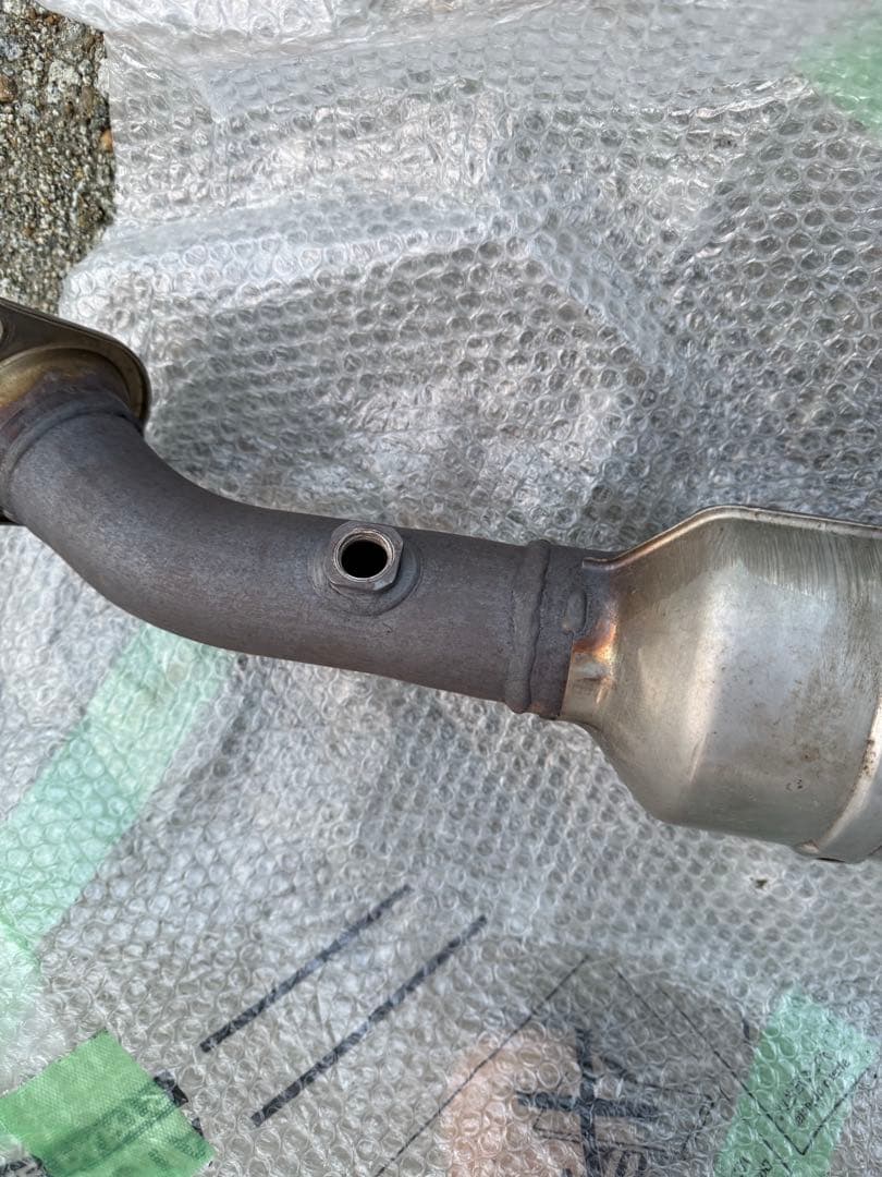 50プリウス 純正触媒