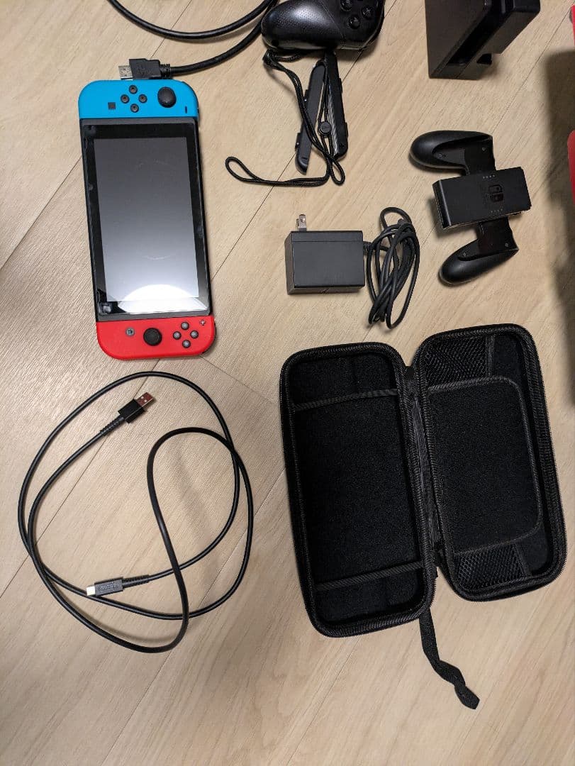 Nintendo Switch 本体 ＋プロコン