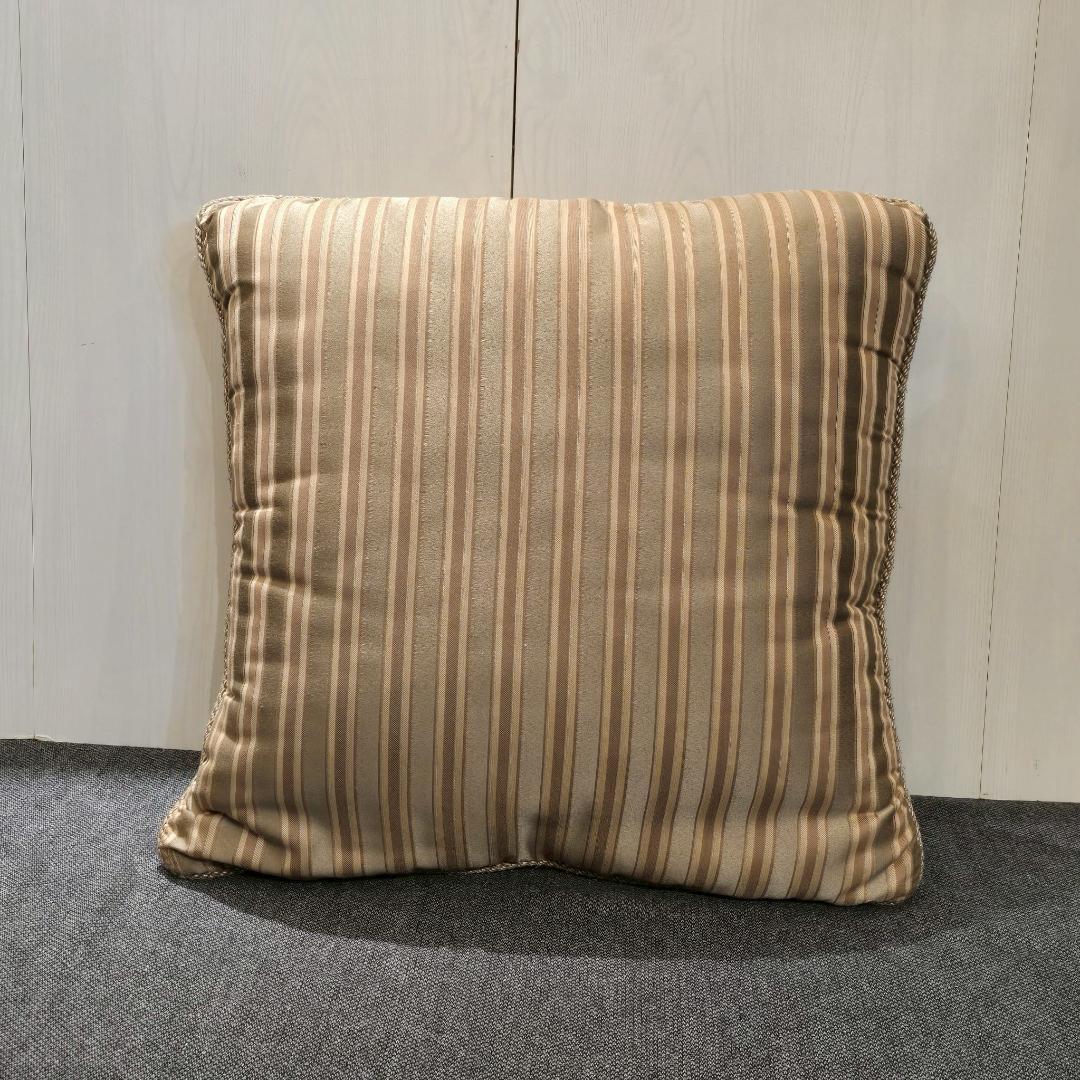 ☆【4個】 クッション ドレクセル アシュレイ ASHLEY クッションカバー