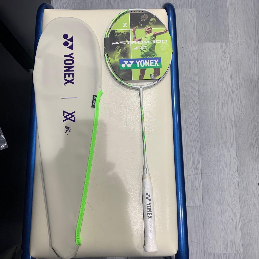YONEX ASTROX 100 4U5 バドミントンラケット