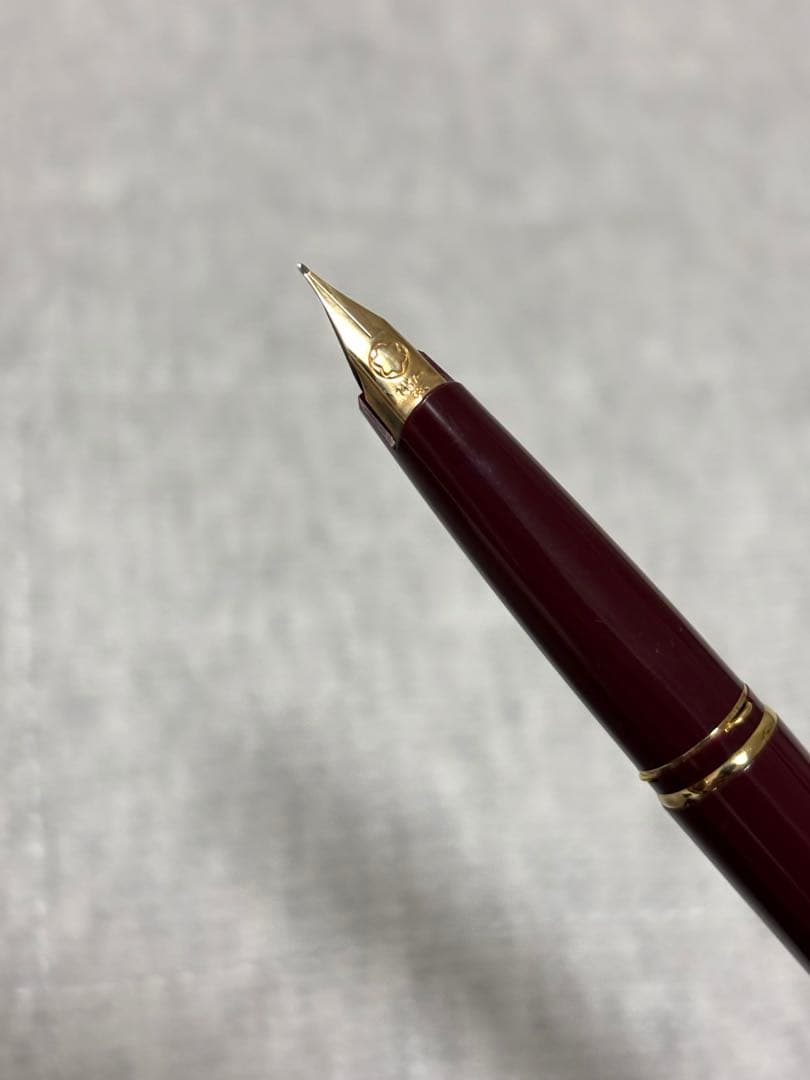モンブラン絶版モデルCLASSIC 万年筆 ボルドー EF ペン先14K