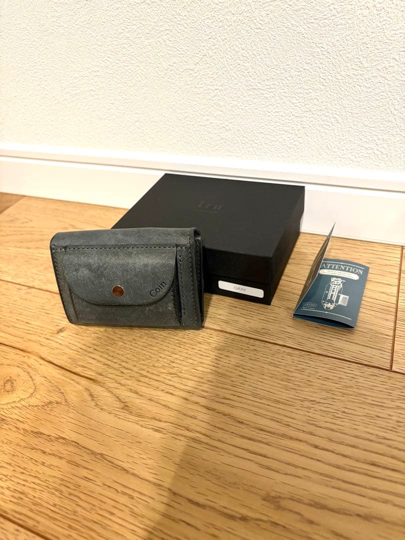 【新品未使用】Irux×IKENOHATA GINKAWATEN 二つ折り財布