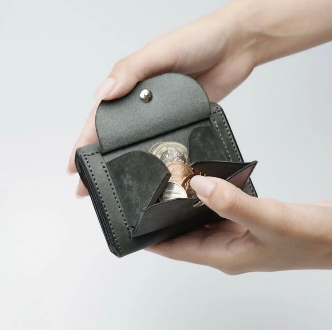 【新品未使用】Irux×IKENOHATA GINKAWATEN 二つ折り財布