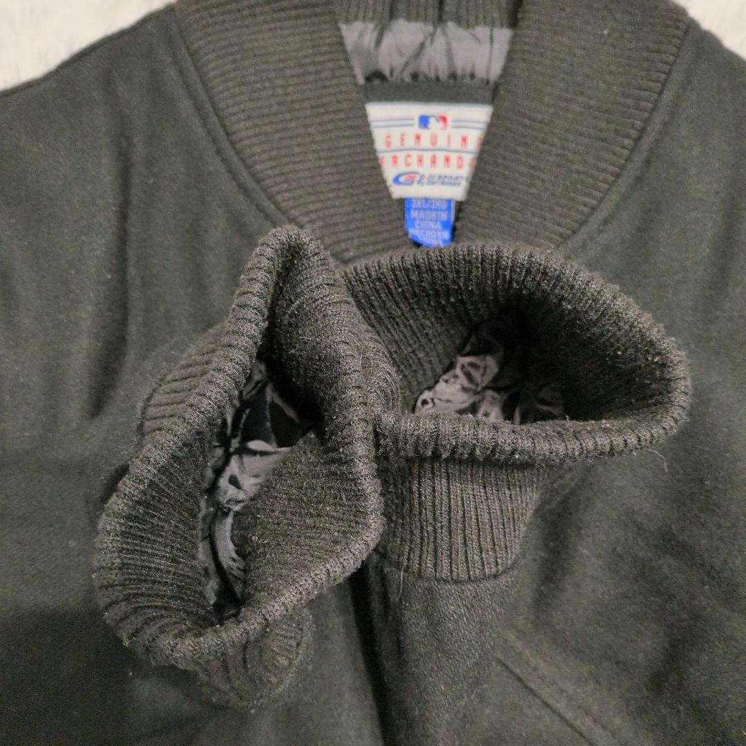 90s ニューヨーク・ヤンキース 中綿 ウール スタジャン オールブラック