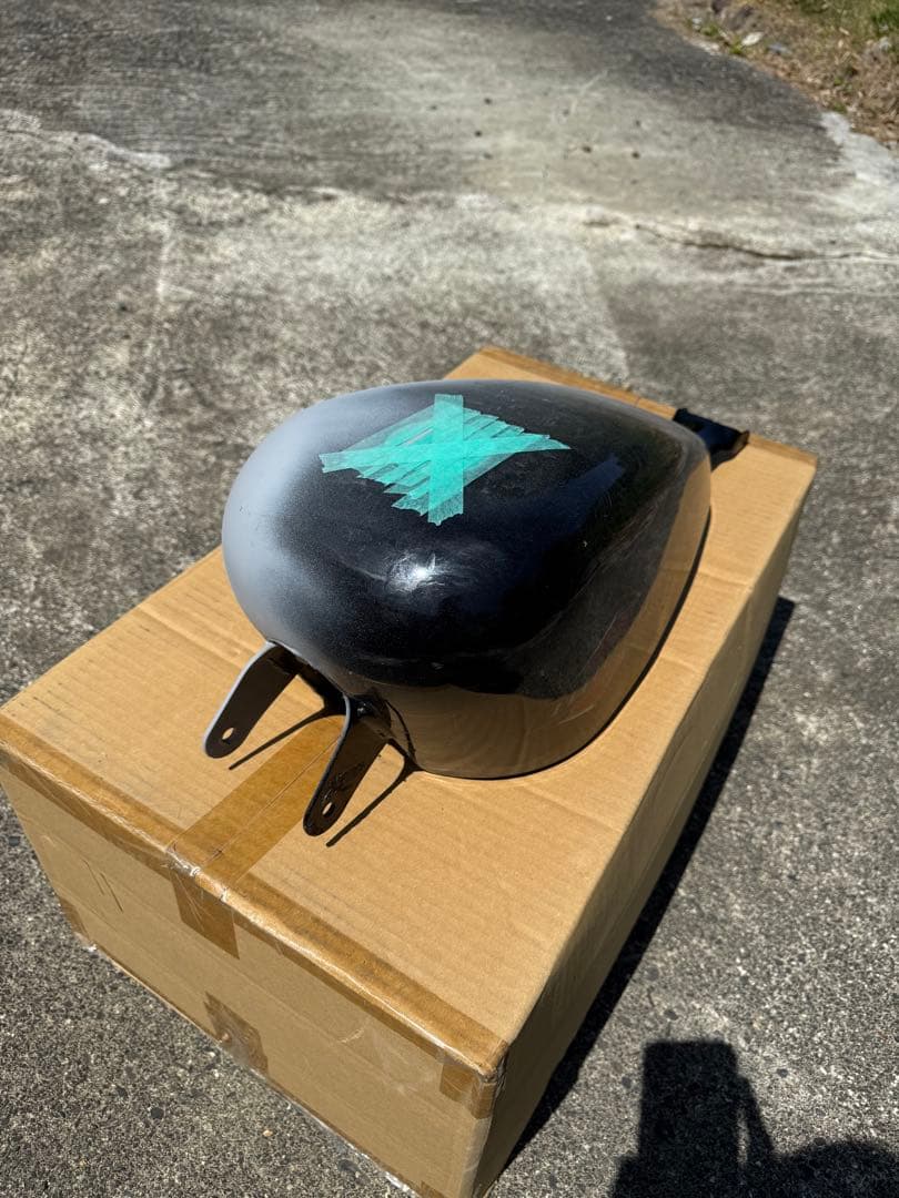 スポーツスター　フォーティーエイト　タンク